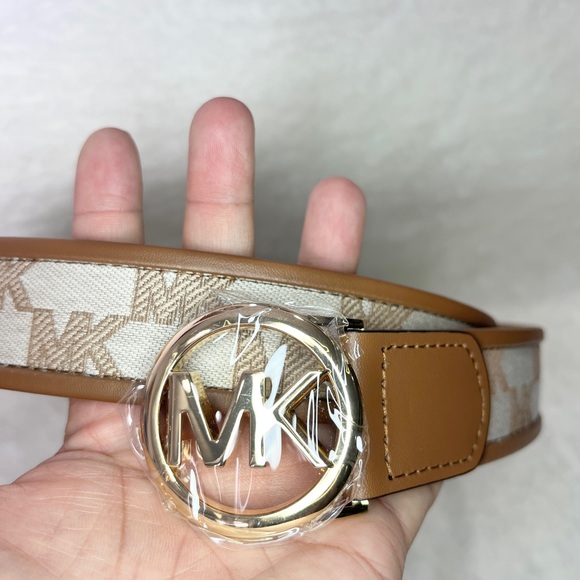 NWT Michael Kors brown MK belt. Monogram print throughout. Medium. - Picture 3 of 12